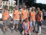 Skupina českých paleobotaniků a palynologů po téžké celodenní práci v čínském lomu