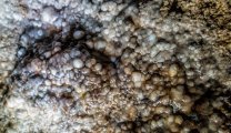Calcium carbonate precipitate resembling so-called cave pearls